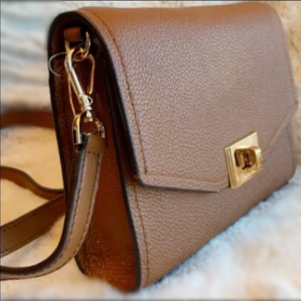 NWT MICHAEL KORS CASSIE PEBBLED LEATHER CROSSBODY